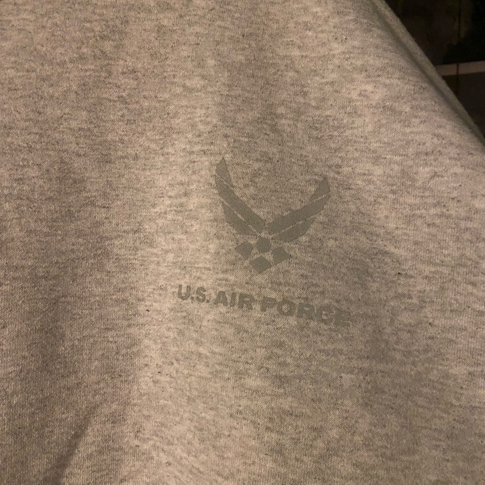 gray reflective air force sweat shirt size XXL